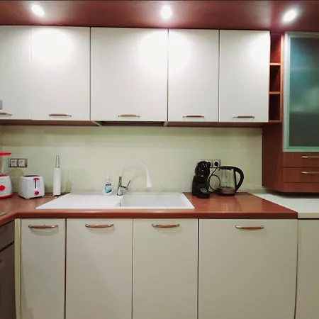 Cozy Place - в центъра, само на 5 минути пеша от плажа Burgas