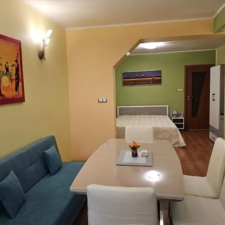 Cozy Place - в центъра, само на 5 минути пеша от плажа