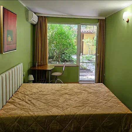 Cozy Place - в центъра, само на 5 минути пеша от плажа *