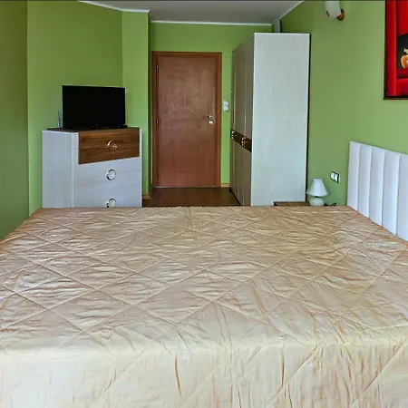 Cozy Place - в центъра, само на 5 минути пеша от плажа 아파트